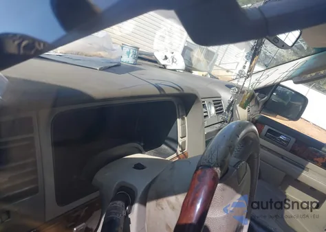 2004 Lincoln Navigator Ultimate из США, поврежденный, VIN 5LMFU28R84LJ25564